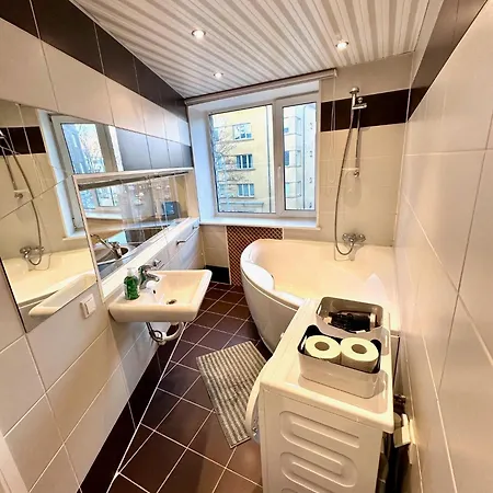 Location With Wide Bath * Tallinn