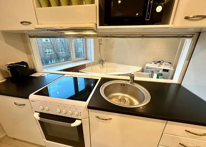 Location With Wide Bath *