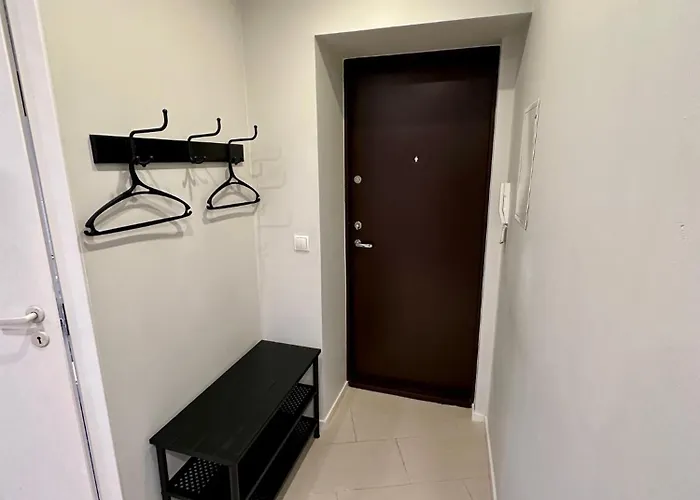 Location With Wide Bath *