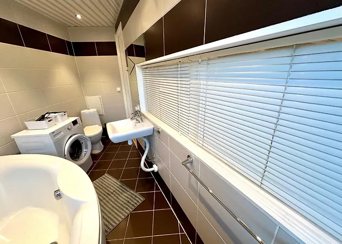 Location With Wide Bath * Tallinn