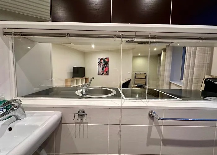 Location With Wide Bath *